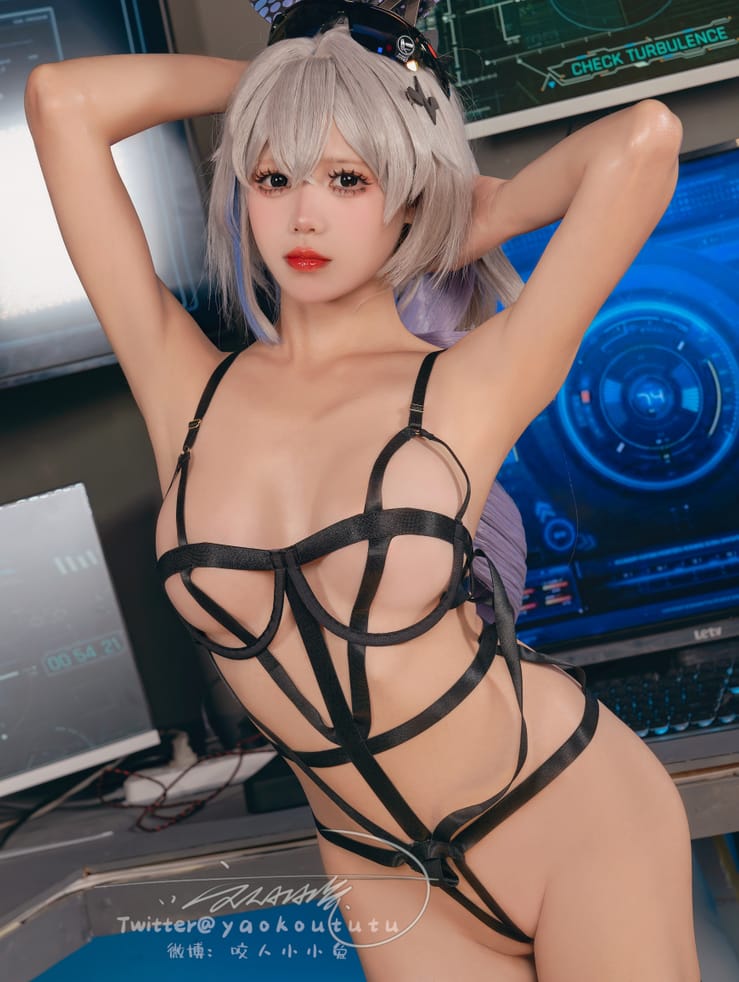 图片[1]-咬一口兔娘ovo – 崩铁·银狼Gentleman[71P1V-1.44G]VIP-蜜桃啵啵