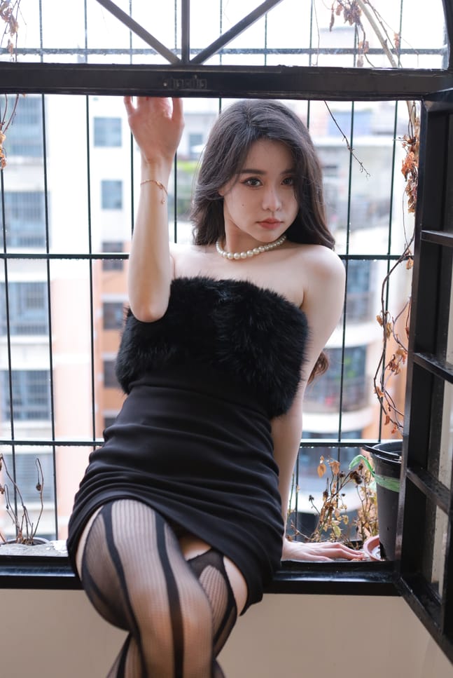 图片[1]-【微-密】SIA不吃鱼-虾线黑丝 [51P-367M]-蜜桃啵啵